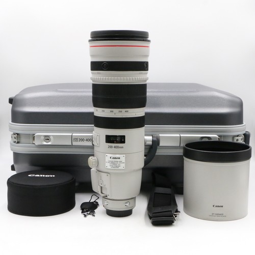 Canon 200 400mm is usm - f4,